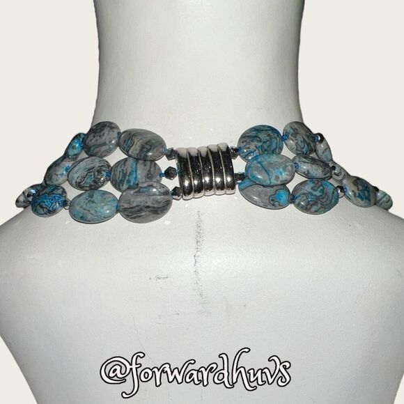 Triple Strand Polished Blue Agate Stone Necklace - Picture 5 of 13